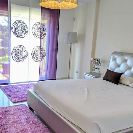 El Rio Puerto Banus Holiday home Marbella